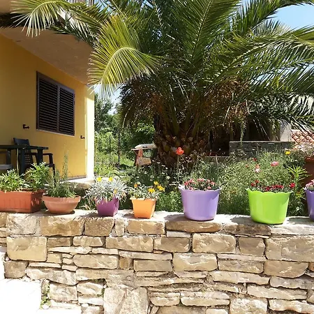 Solinska Pot 公寓 波尔托罗