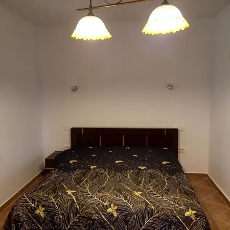 Solinska Pot 公寓 波尔托罗